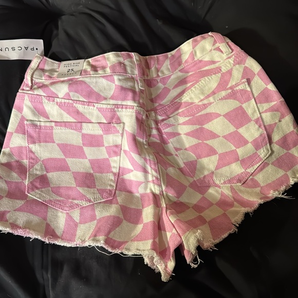 Pacsun jean shorts size 25 nwt pink cream - Picture 2 of 4